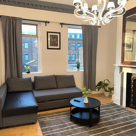 First Floor One Bed Apartment In Central West London